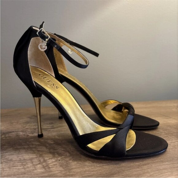 Guess Black And Gold Stiletto Heels Size 7.5M - Picture 11 of 11